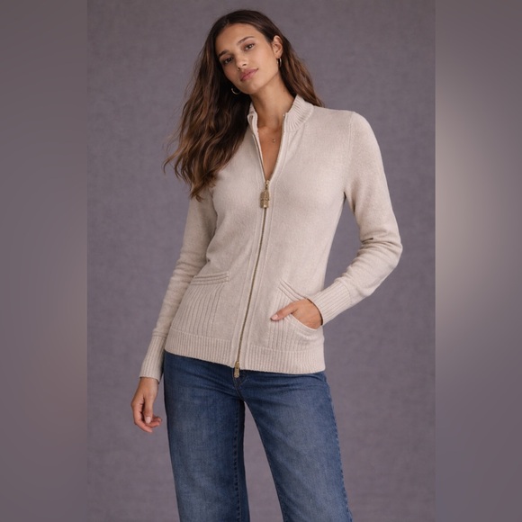 St. John Sweaters - #32 🌷Vintage St. John sport cardigan by Marie gray - wool blend zip sweater- M